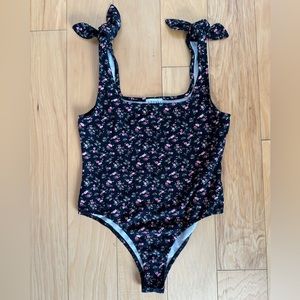 kit+sky  Floral Bodysuit